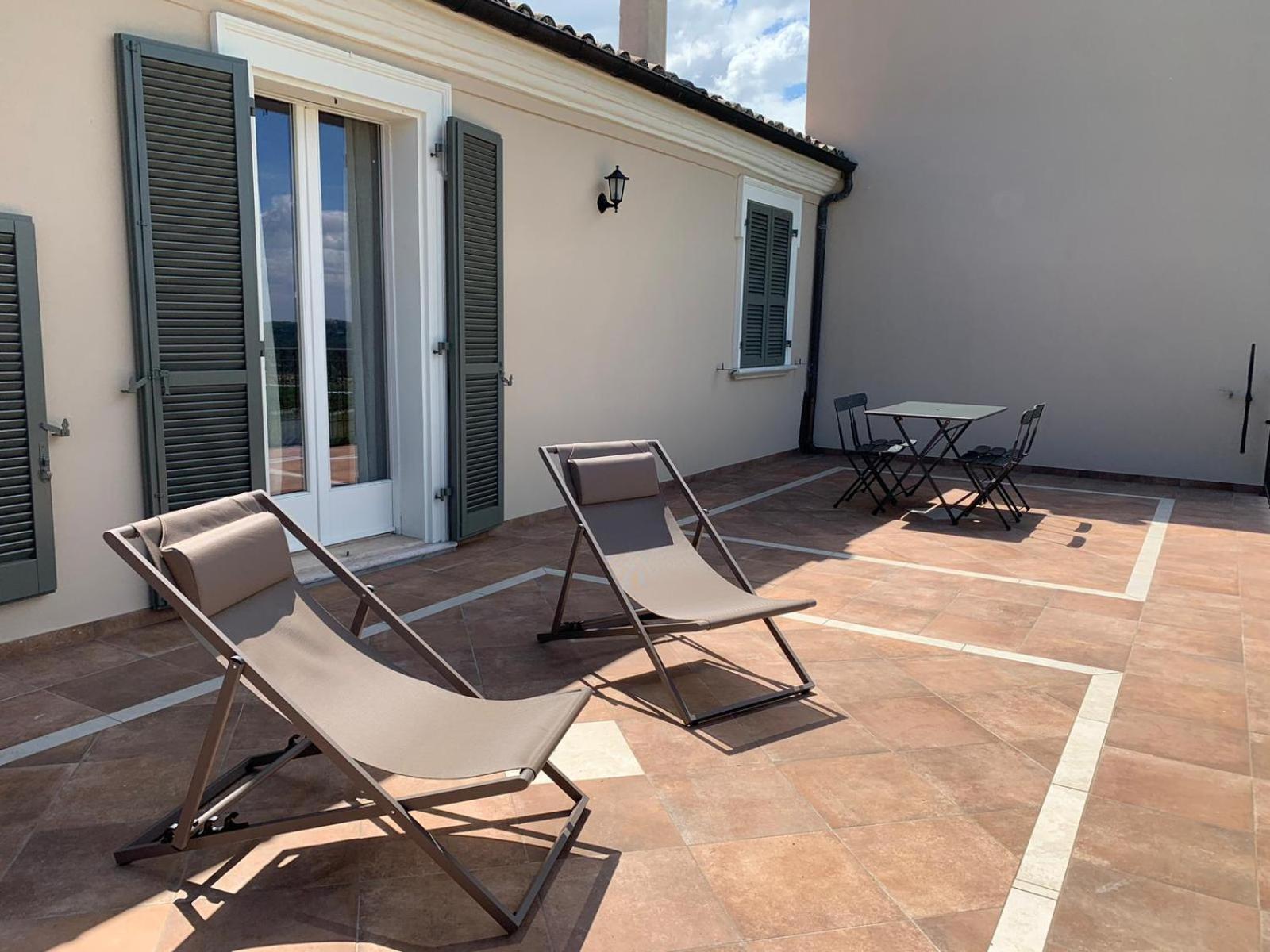 Borghi Palazzo Gessi Room And Breakfast מראה חיצוני תמונה
