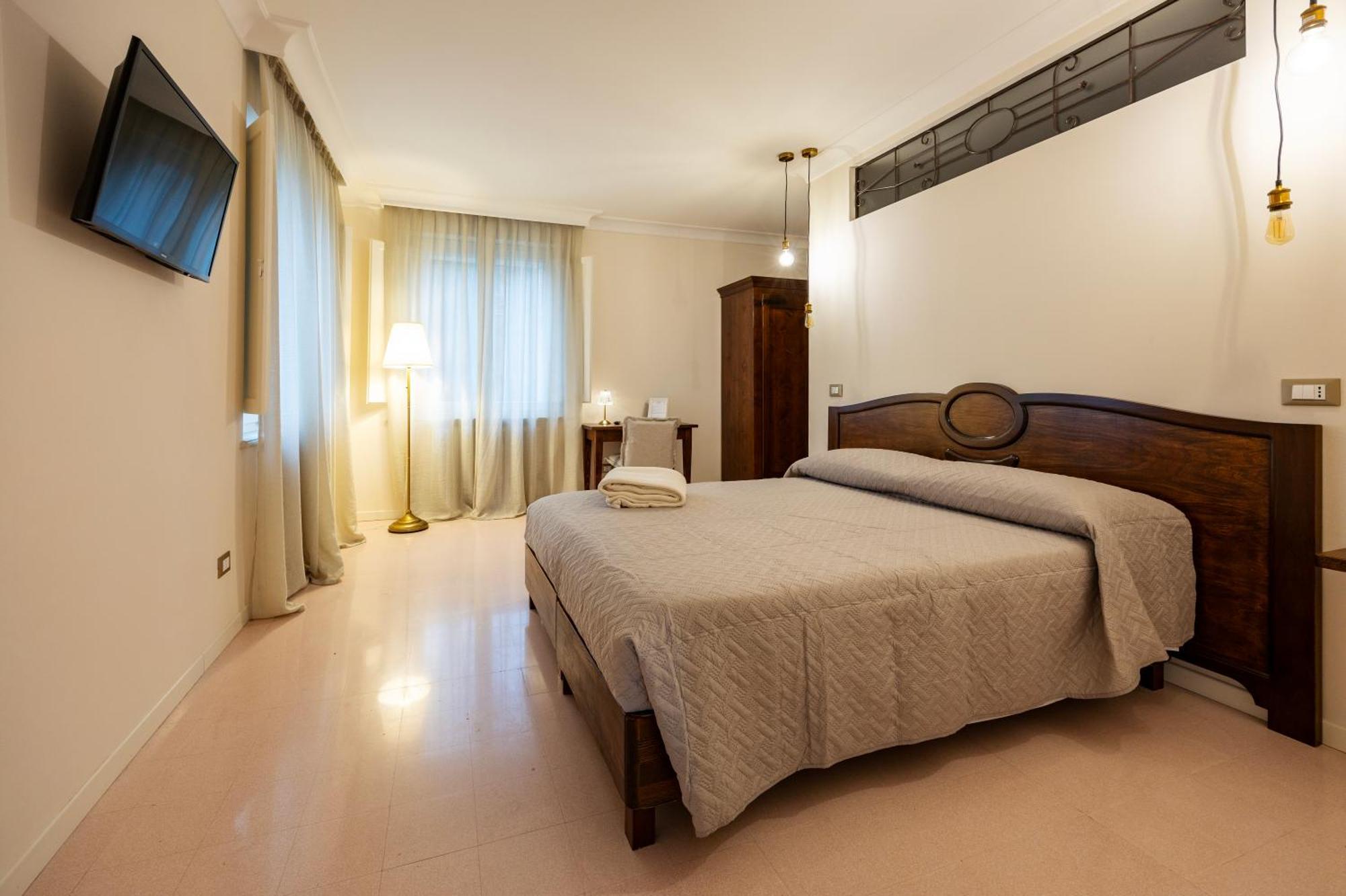 Borghi Palazzo Gessi Room And Breakfast מראה חיצוני תמונה