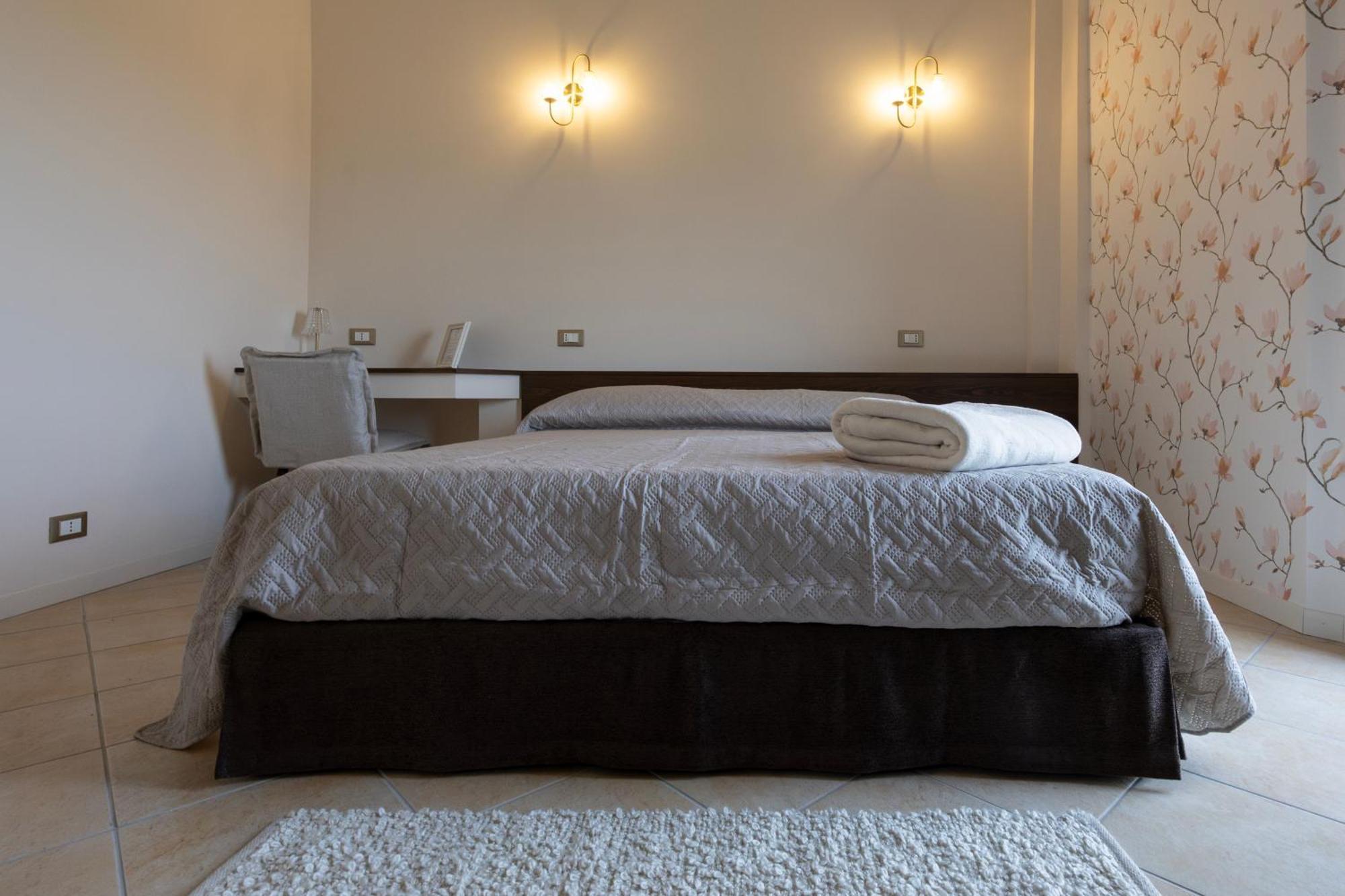 Borghi Palazzo Gessi Room And Breakfast מראה חיצוני תמונה